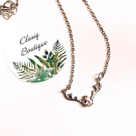 🦌 Rustic Antler Necklace with Rhinestone 🦌 - Picture 2 of 2